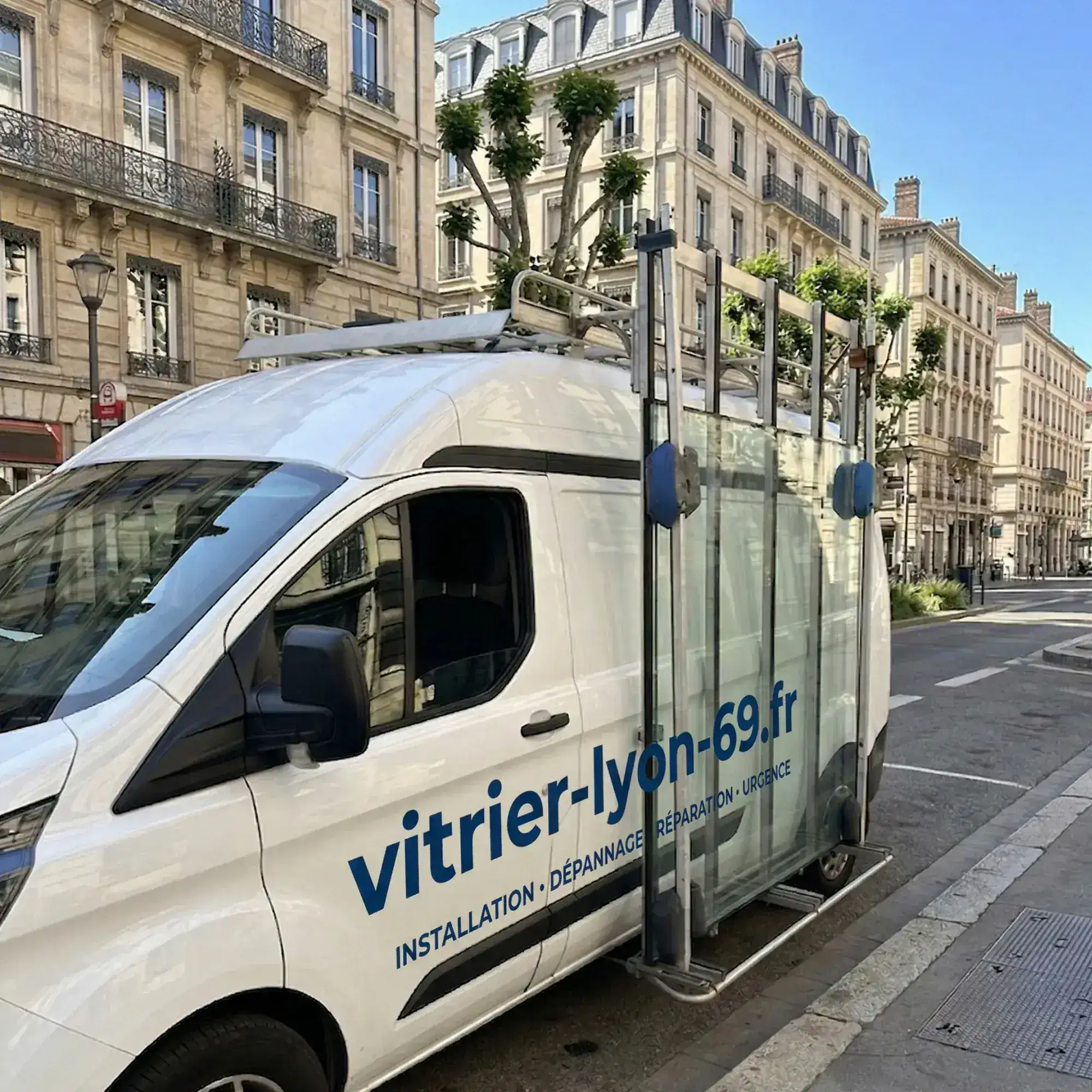 Camion vitrier VTL VERSAILLES
